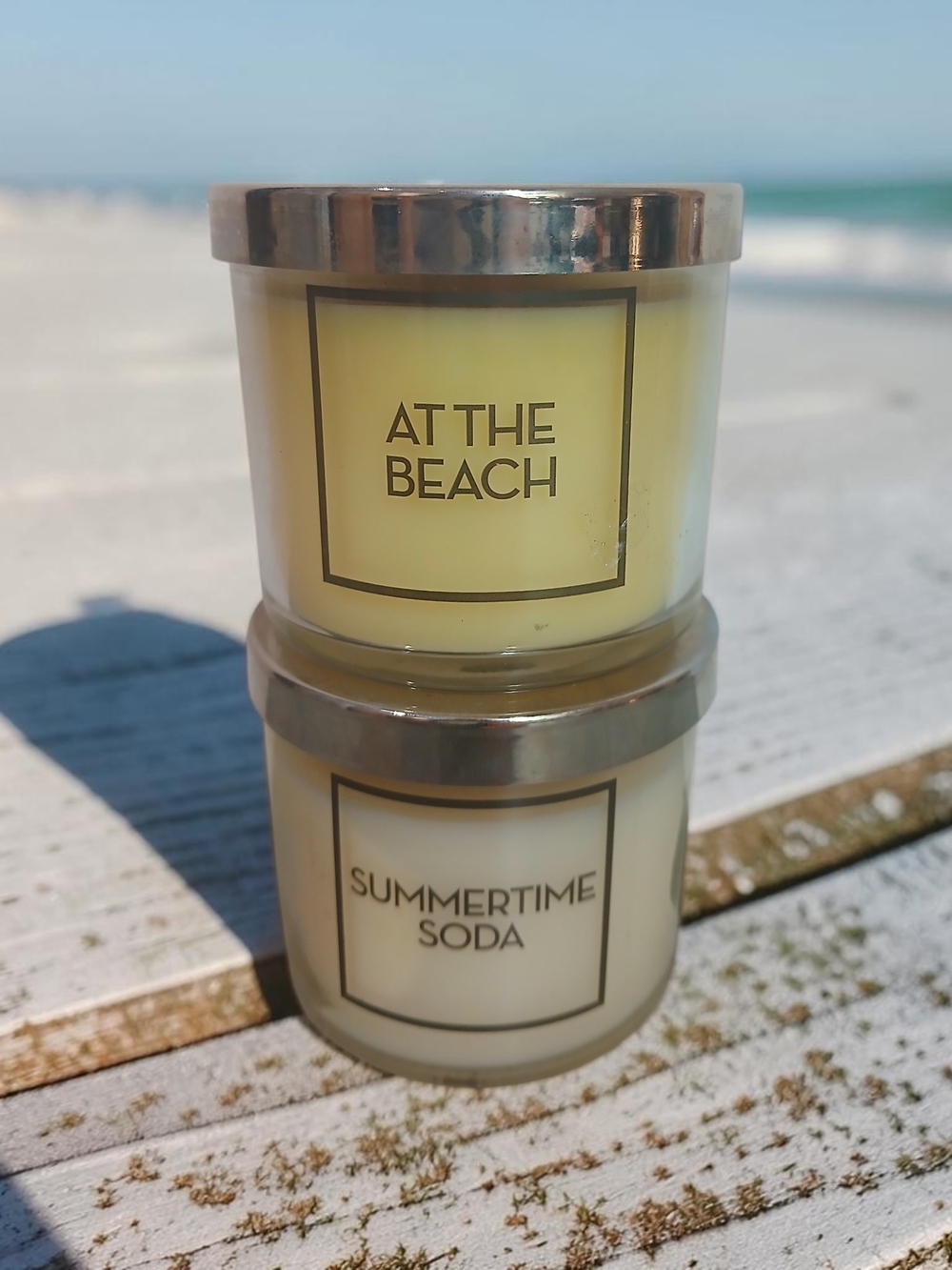 Bath & Body Works At The Beach & Summertime Soda Candle Duo - Yellow & Cream